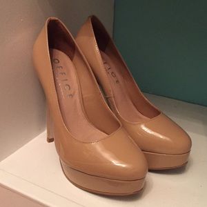 Topshop Nude Patent Platform Pumps Sz 38 US 7/7.5