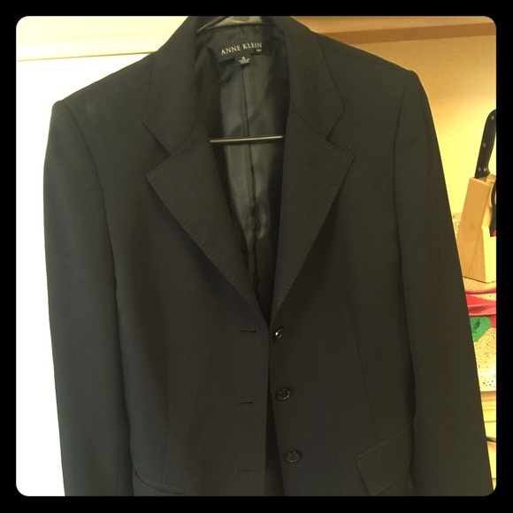 Anne Klein fitted black jacket size 8