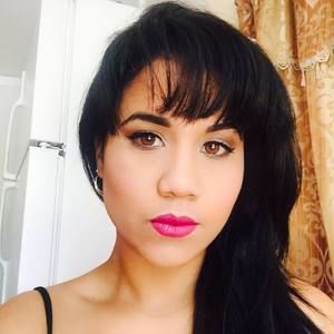 Meet your Posher, Yoannys