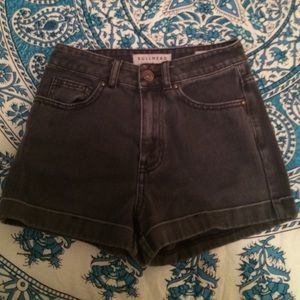 Bullhead Mom Shorts