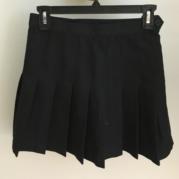 American Apparel Black Tennis Skirt