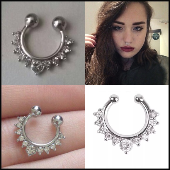 (i3) Septum Nose Ring - Picture 2 of 4