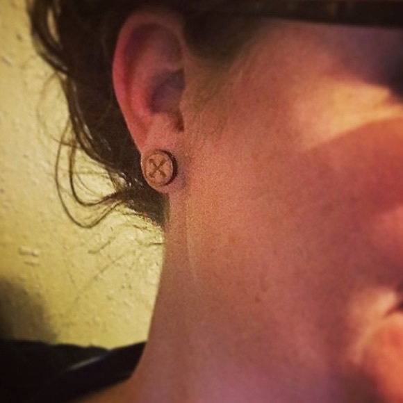 Laser Cut Wooden Arrow Earrings - Picture 3 of 3