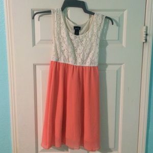 Rue 21 cute small dress