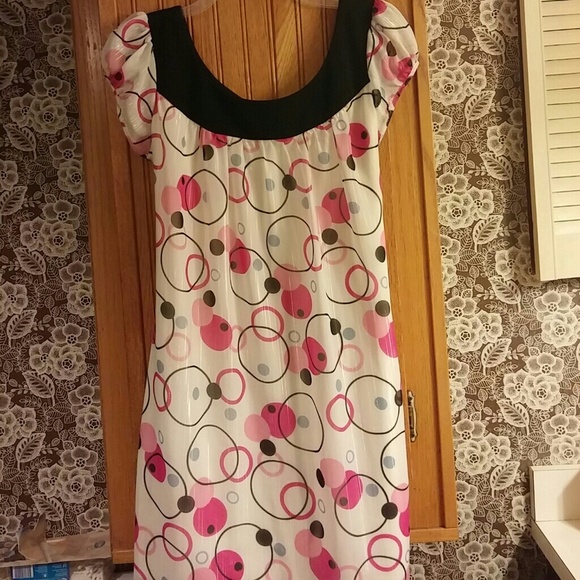 Price drop Super cute bubble pattern dress