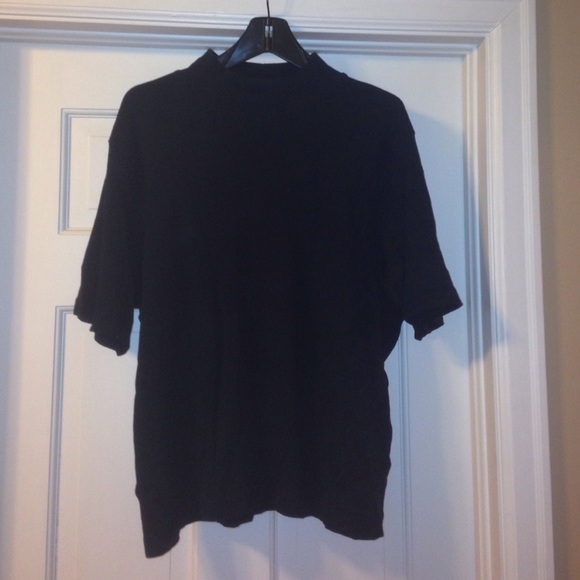 Short sleeve shirt