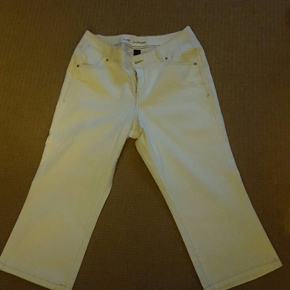 Lane Bryant White Jean Capri