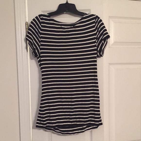 Top - Picture 2 of 2