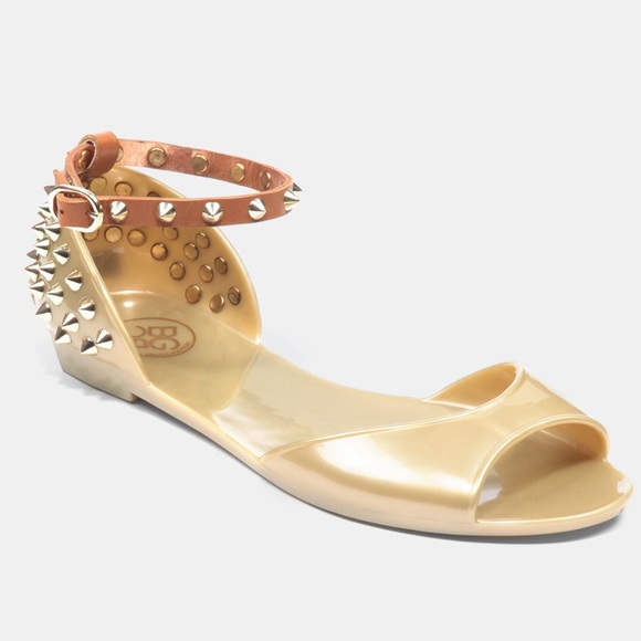 BCBGeneration Gold Oria Jelly Flats Sz 7