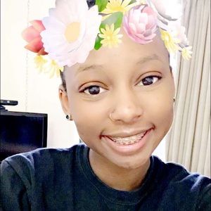 Meet your Posher, Joyce