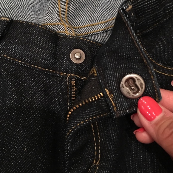 Gold Sign Jeans - Picture 5 of 5