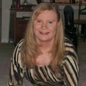 Meet your Posher, Dena