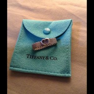 Tiffany & Co. Somerset Mesh Heart Ring