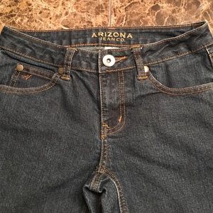 Arizona Jeans 🌵 offers welcomed
