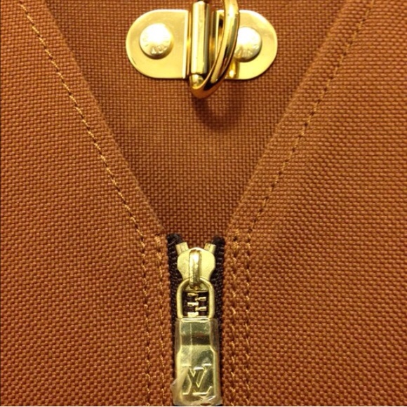 LV garment bag accessory for keepall and luggage