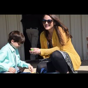 Meet your Posher, Ashley