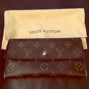 Authentic Louis Vuitton Monogram Wallet