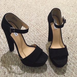 Steve Madden: Presae NWOT