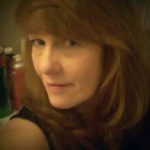 Meet your Posher, Carla