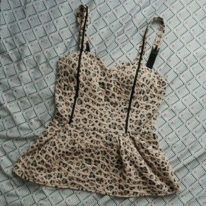 Guess sleeveless leopard print bustier top