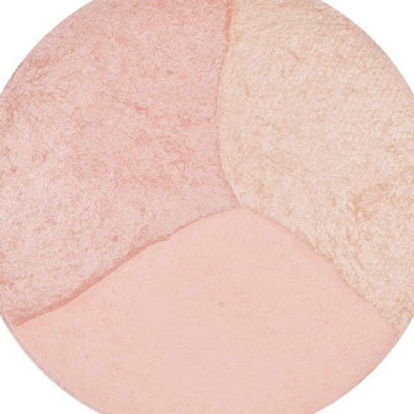 Stila The Illuminators Powder Trio - Picture 2 of 4