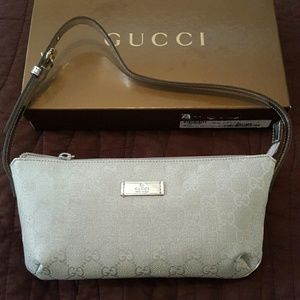 Gucci mini sholder purse