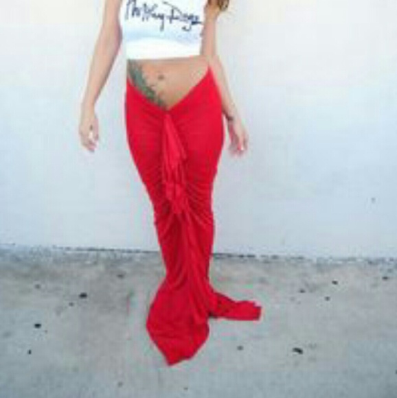 Philty Wragz ruffle maxi