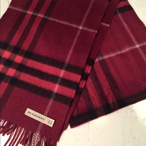 SOLD!!!!Burberry scarf/wrap
