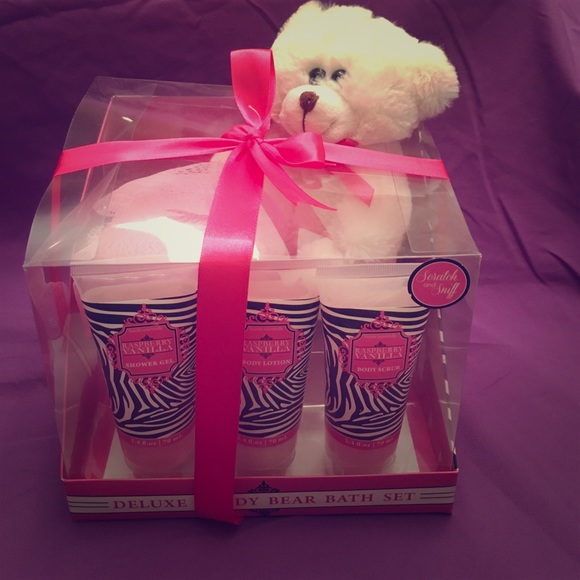 teddy's toy box bath set