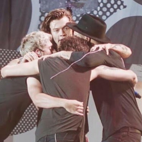 Meet your Posher, Leiani - Picture 1 of 1