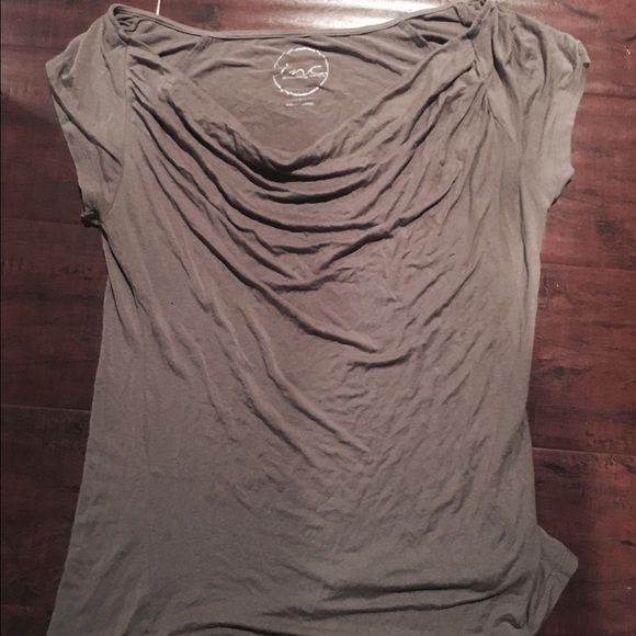 INC International Concepts ~ crawl Neck ~ Large