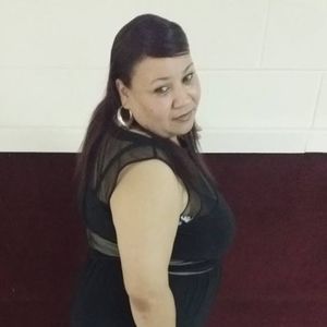 Meet your Posher, Angie