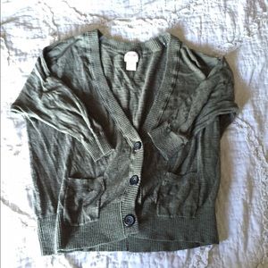 3/4-sleeve green cardigan