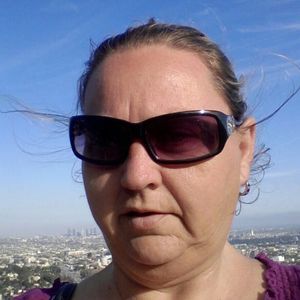 Meet your Posher, Vivian