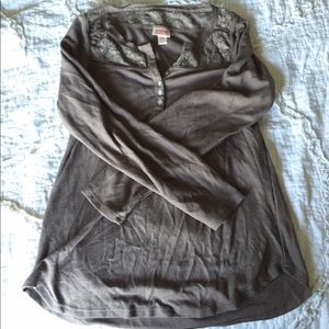Long-sleeve thermal top