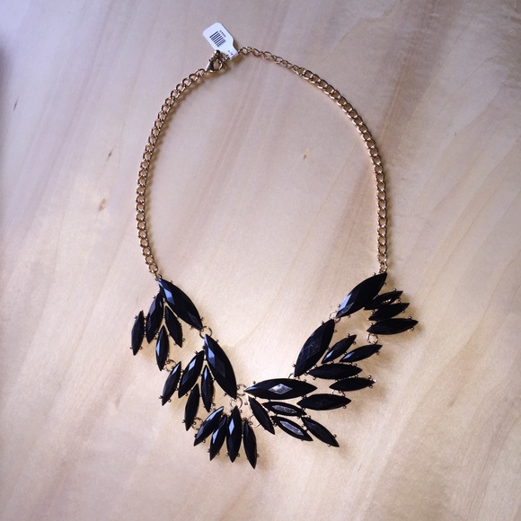 Blackbird Necklace