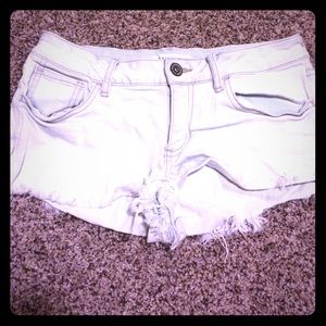 Frayed bullhead shorts