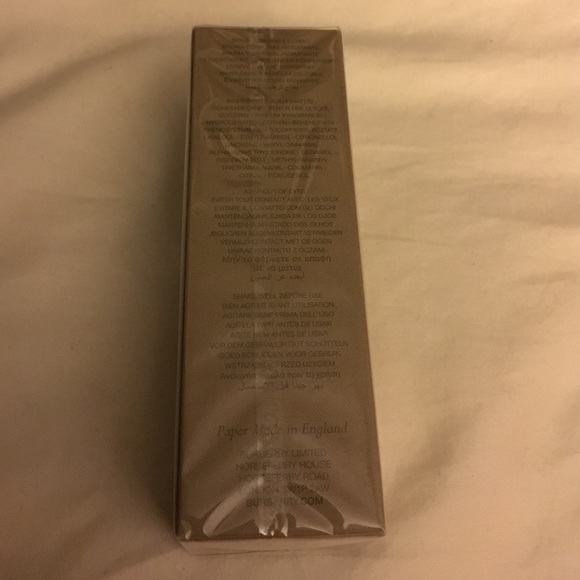 My Burberry Moisturizing Body Mist - Picture 3 of 5