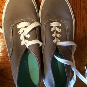 Gray and Aqua airwalks