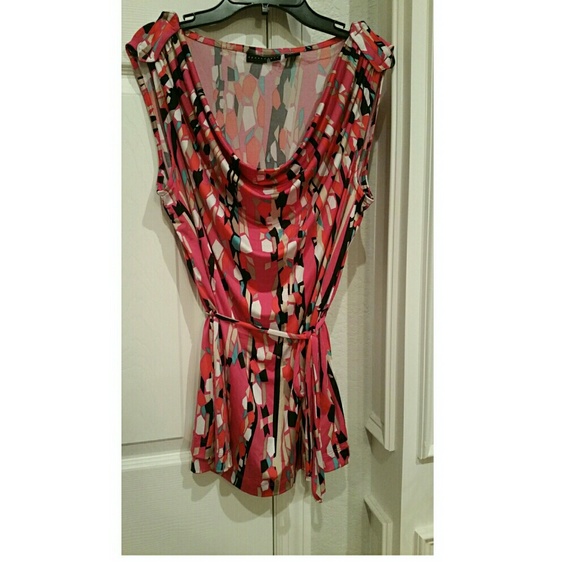 Apostrophe Sleeveless Top.