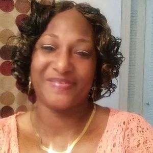 Meet your Posher, Ramona