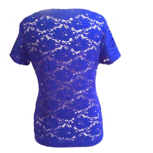 Chaus Blue Floral Lace Sheer Top Small - Picture 2 of 3