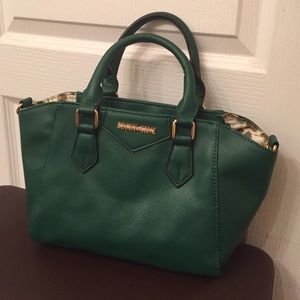 New Becky & Gene green leather bag.