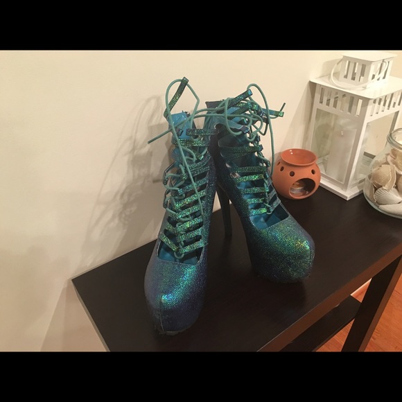 Steve Madden Blue Green High Heel Boots