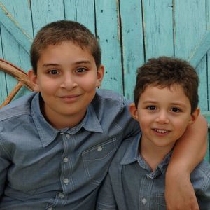 Meet your Posher, Nadouch