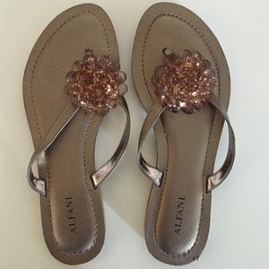 Sandal