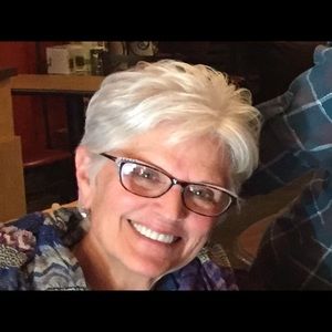 Meet your Posher, Rita