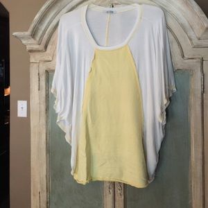 Oversize tee with butterfly sleeves