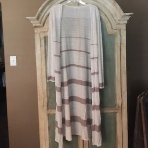 Gorgeous Cabi long cardigan