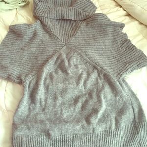 Cute and comfy sweater.